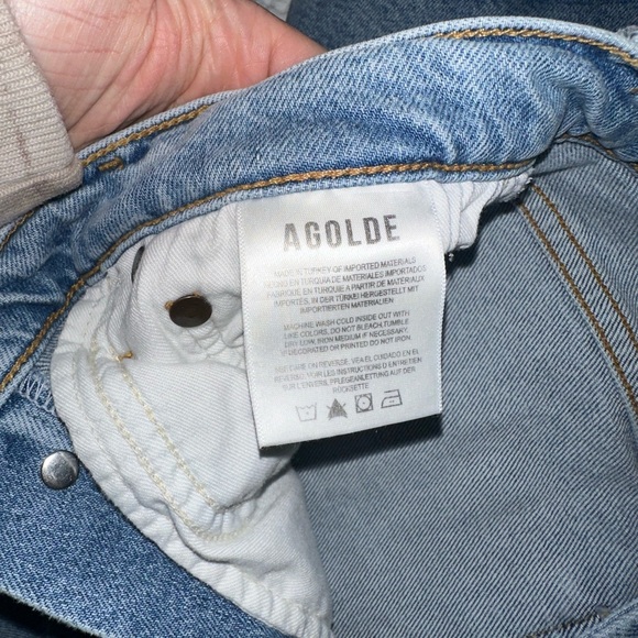 Agolde Riley High Rise Straight Crop in Dynamic - Picture 3 of 5